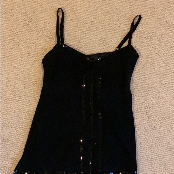 Top - Picture 2 of 3